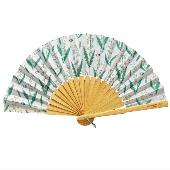 NIB Dior Lily of the Valley Fan and Lucky Fragrance Set - Picture 5 of 6